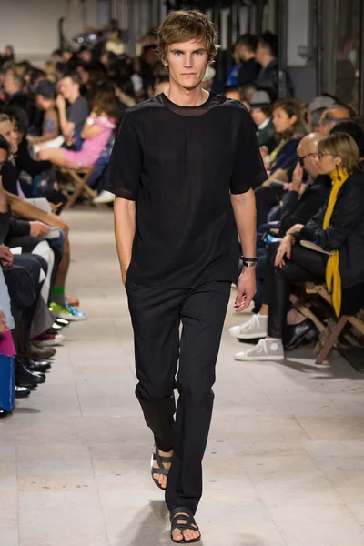 Look 42